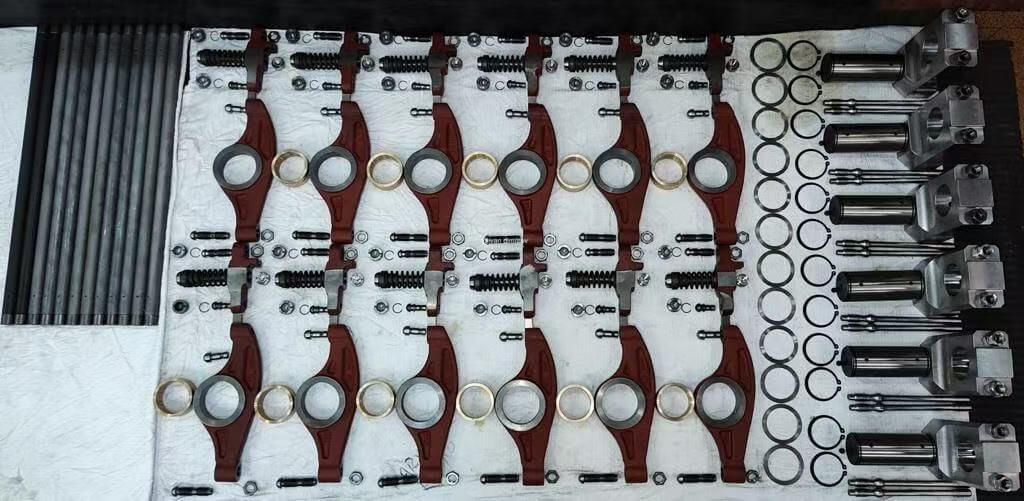 4-stroke engine .jpg